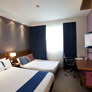 *** Hotel Express By Ihg Italy